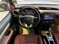 تويوتا هايلوكس